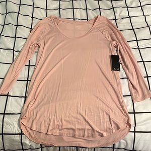 Women’s long sleeve tee size XS NWT